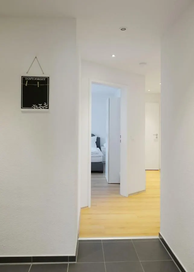 Apartment An Der Messe Köln 0*,